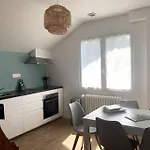 Le Nid Des Fees T3 Renove Acces Jardin 라루브불