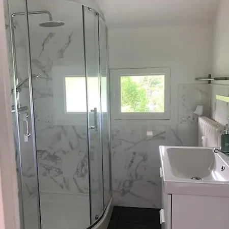 Le Nid Des Fees T3 Renove Acces Jardin Apartmán La Bourboule